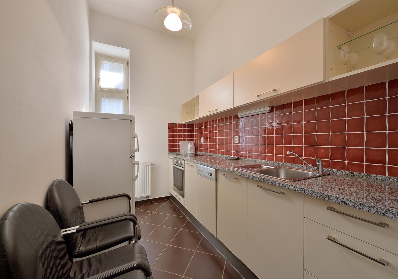 Ambiente Serviced Apartments - Tallerova Bratislava Exterior photo