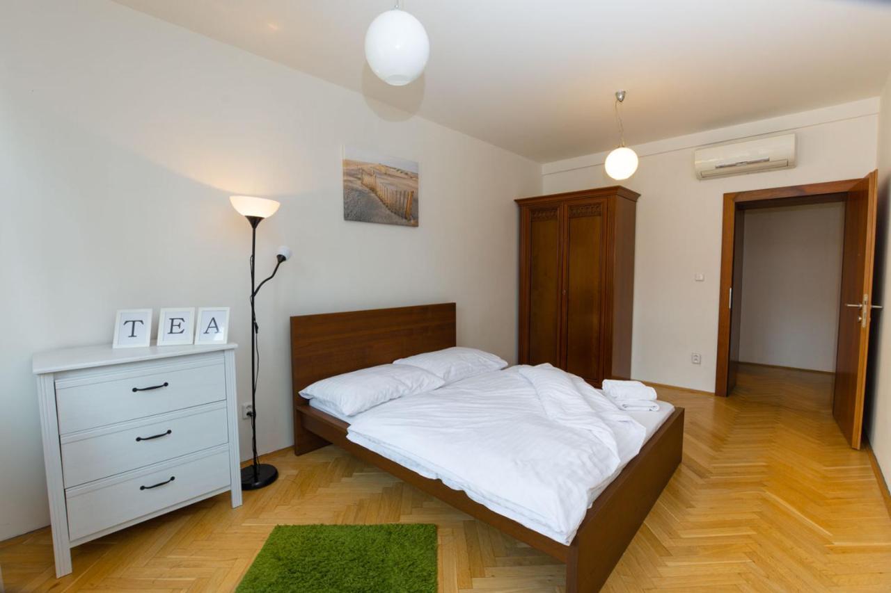 Ambiente Serviced Apartments - Tallerova Bratislava Exterior photo